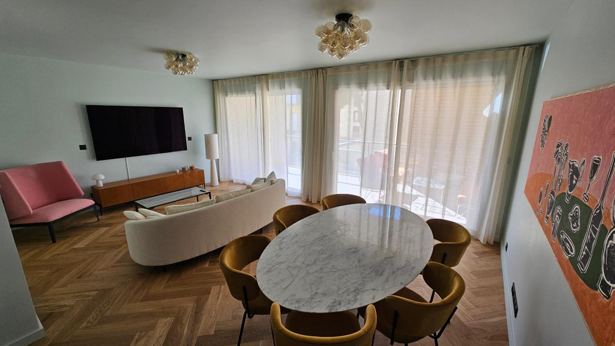 Superbe Appartement Idealement Situe เอ็ก-ซอง-โพรวองซ์ ภายนอก รูปภาพ